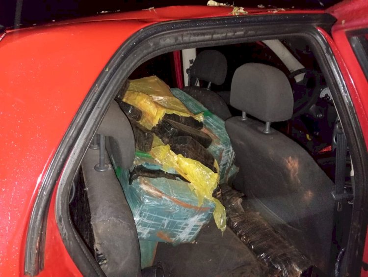 Motorista sofre acidente e acaba recebendo voz de prisão por transporte de drogas