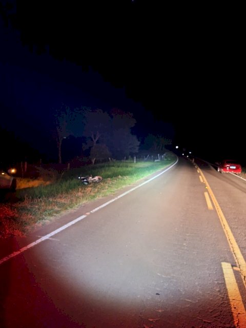 Motociclista sai gravemente ferido em colisão com automóvel em Anchieta